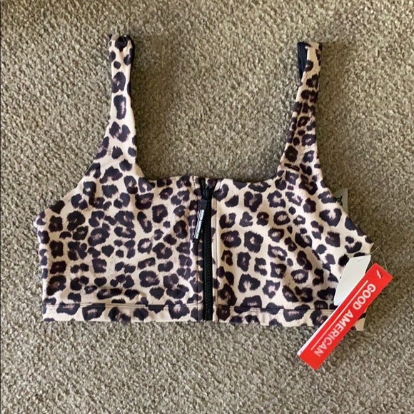 Good American Other - NWT Good American cheetah sports bra